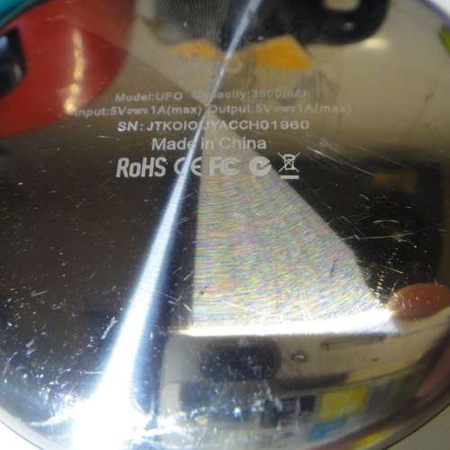 10000mAh 及 3500mAh 移動充電器 共2隻