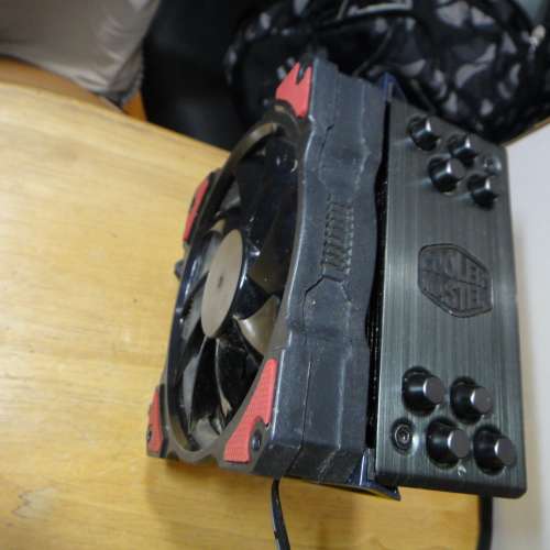 Cooler Master  CPU Cooler 紅光 風扇