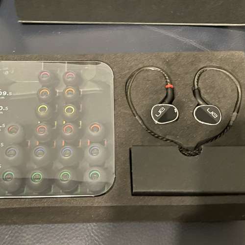 UE900 + UE900S full set Ultimate ears Logitech 經典4動鐵監聽耳機