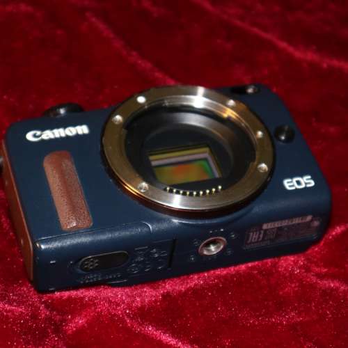 佳能 Canon M2 淨機身，已改紅外線功能