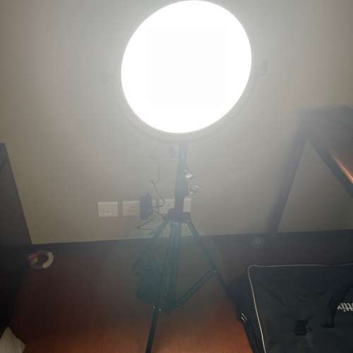 新phottix Nuada R3 II LED twin package一套兩盞圓餅燈