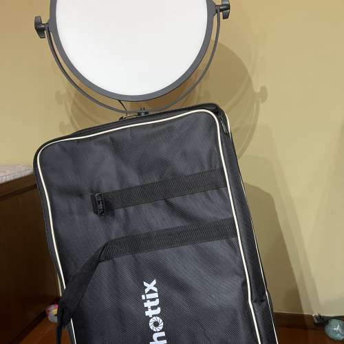 新phottix Nuada R3 II LED twin package一套兩盞圓餅燈
