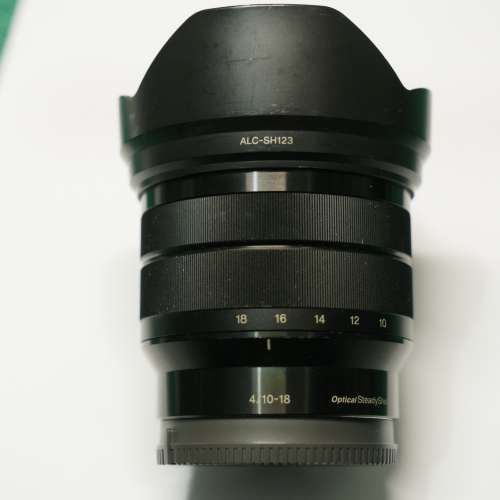 Sony E 10-18mm F4 OSS