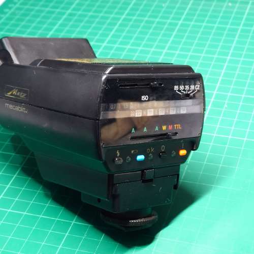 Metz 32MZ-3閃光燈