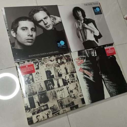 英文黑膠17隻未開全新