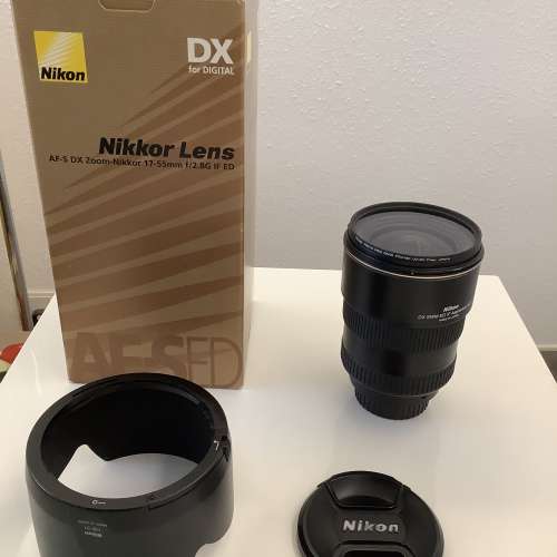 Nikon D7100 + Nikon 17-55