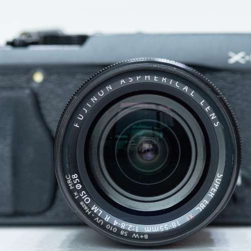 Fujifilm X-E1(XE1 XE-1)黑色 連Fujinon XF18-55/ F2.8-4 OIS