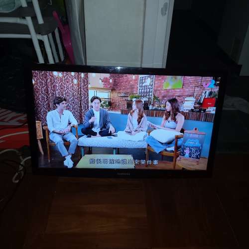 Samsung 27&rdquo; LED iDTV