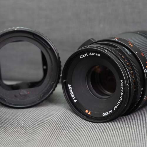 Hasselblad Carl Zeiss T* Makro Planar CF 120mm f/4  + Extender Tube 55mm