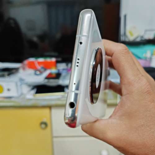 Huawei Mate 40 5G 8+128 國行白色99新 送華為NM卡256G 可換港行Magic 4 pro 8+256新...