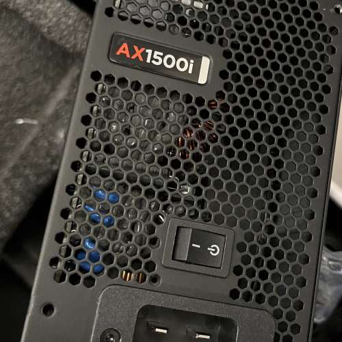 少用 Corsair AX1500i PSU 1500W 全模組鈦金火牛