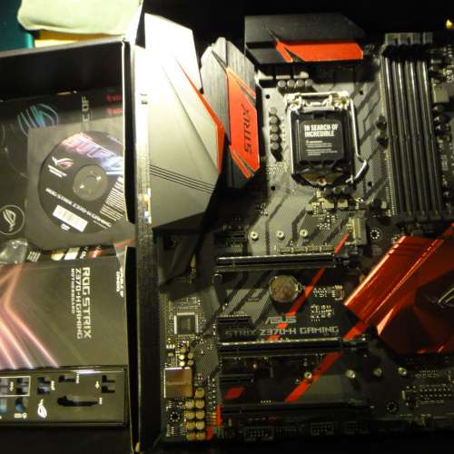 ASUS ROG STRIX Z370-H GAMING  ATX主版 ((正版Window10Pro啟動碼)) Socket 1151 ...