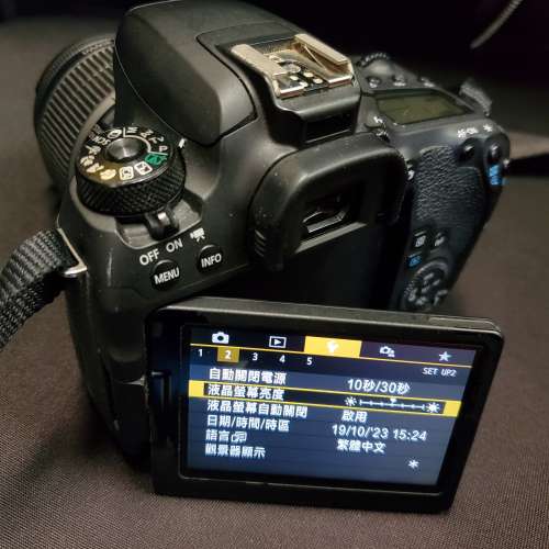 Canon 77D 18-55mm IS 有wifi NFC