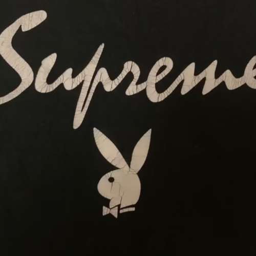 Supreme tee x playboy size M W47cml69cm 50%new 歲月自然裂痕 沙田圍站