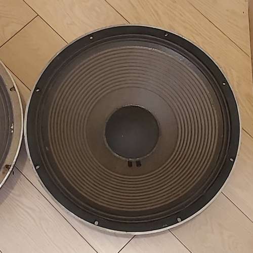 美國製 JBL 2225H 15"  8 ohm 低音單元一對