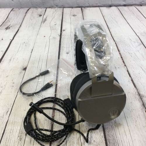 Hellcrack QcoQce Z15 Silver Black Wired Gaming Headset With Aluminum Frame