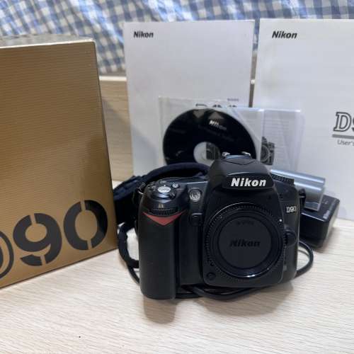 Nikon D90 送 Nissin Di622 TTL 閃燈