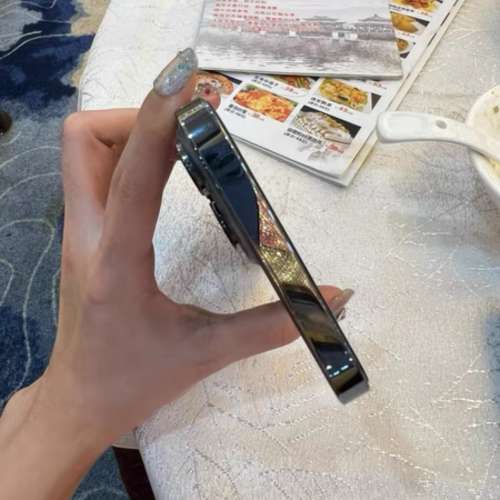 港行 Apple Iphone 13 pro Max 128G 天峰藍，6.7 寸大屏幕顯示，電池100 % 健康度，...