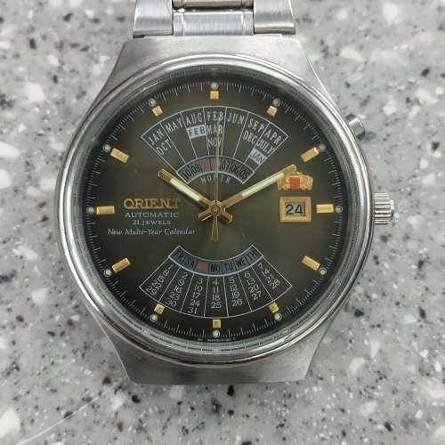 ORIENT AUTOMATIC 21 JEWELS NEW MULTI-YEAR CALENDAR