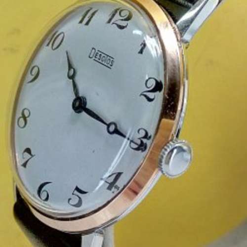 Desotos 機械上鏈腕錶