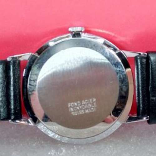 Desotos 機械上鏈腕錶