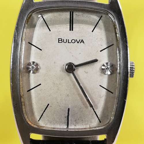 Bulova 機械上鏈腕錶