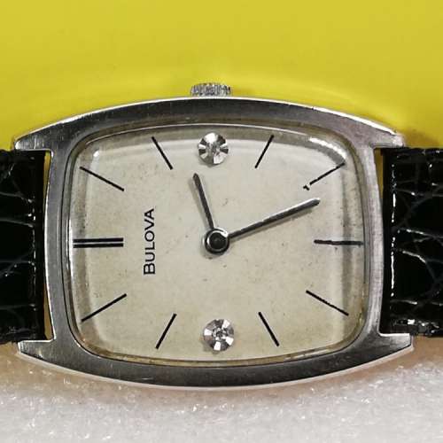 Bulova 機械上鏈腕錶