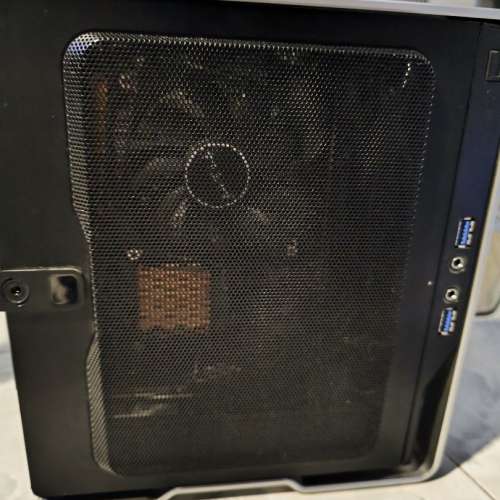 INWIN迷你電腦mini pc 打機上網都行