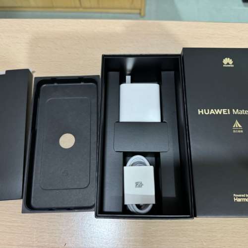 99% 新 華為 huawei mate 60 pro+ 16+1TB 黑色 全套，有盒，配件齊