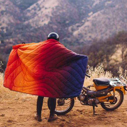消費券大優惠! 全新 美國 Rumpl Puffy Outdoor Blanklet 優質毯子 戶外露營毯