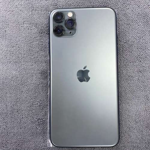 Apple Iphone 11 pro Max 256G ，6.7 寸大屏幕顯示，電池100 % 健康度，已貼上全新...
