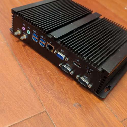 mini PC i7-8565u