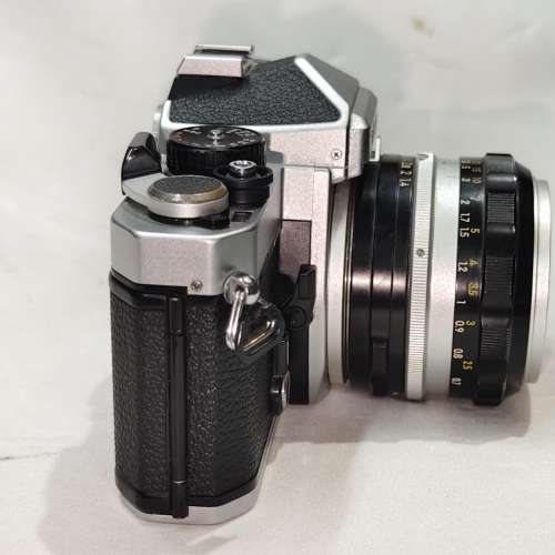 Nikon FE + 50/1.4 Nikkor S NAI