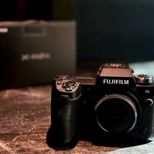 水貨，店舖保 Fujifilm xh2s 齊盒齊件+ 行貨豪華配件