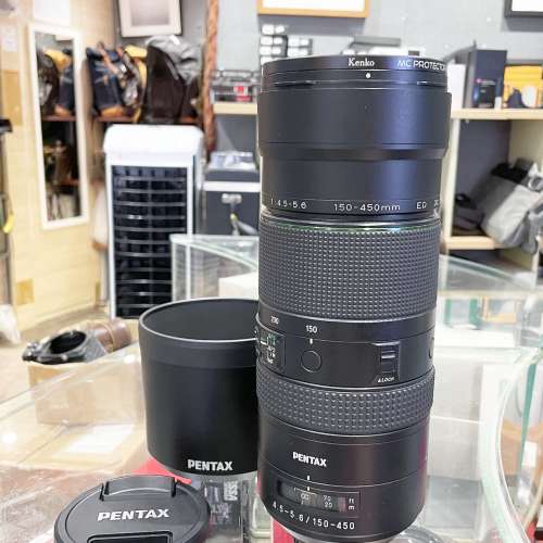 HD Pentax DFA 150-450mm/F4.5-5.6mm ED DC AW