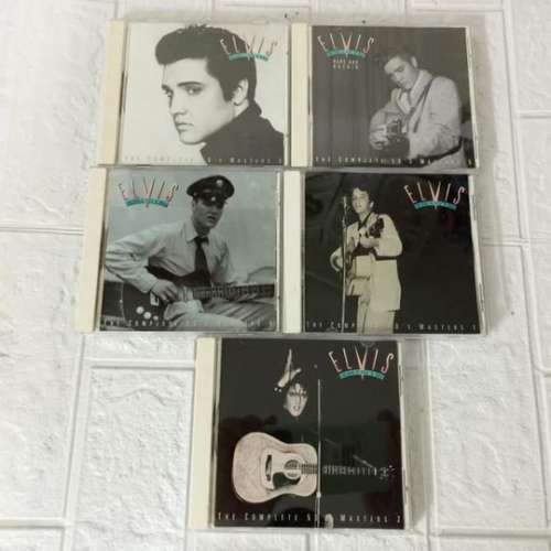 ELVIS THE KING OF ROCK.N.ROLL盒裝5碟CD冇花.畫冊.相片齊