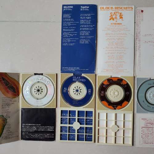 日本小 CD 四隻, 日本製造 Made in Japan, 原裝靚聲, 包括 真夏の果実 (日本板 張...