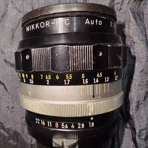Nikon 85/1.8 nikkor HC NAI