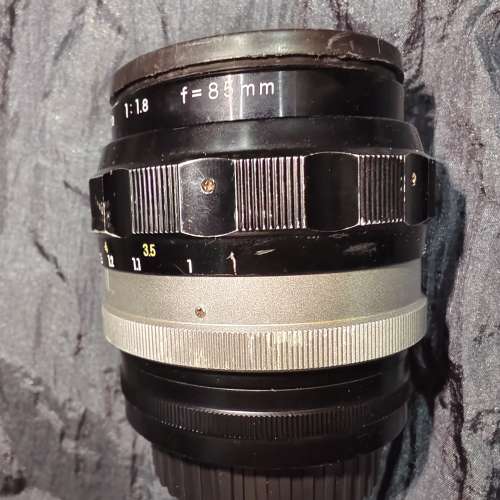 Nikon 85/1.8 nikkor HC NAI