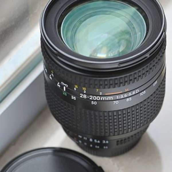 Nikon AF 28-200mm f3.5-5.6 D 全片幅