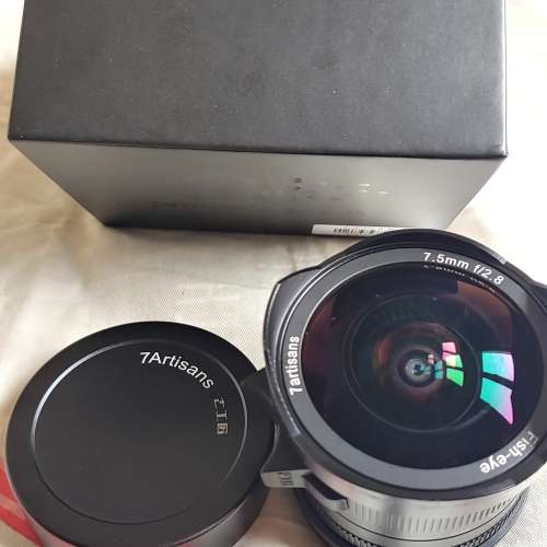 Canon M6 18-150Kit + EF-M 11-22mm廣角鏡 + EVF-DC1電子觀景器 + 2支7工匠鏡頭