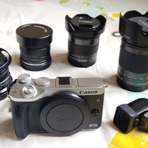 Canon M6 18-150Kit + EF-M 11-22mm廣角鏡 + EVF-DC1電子觀景器 + 2支7工匠鏡頭