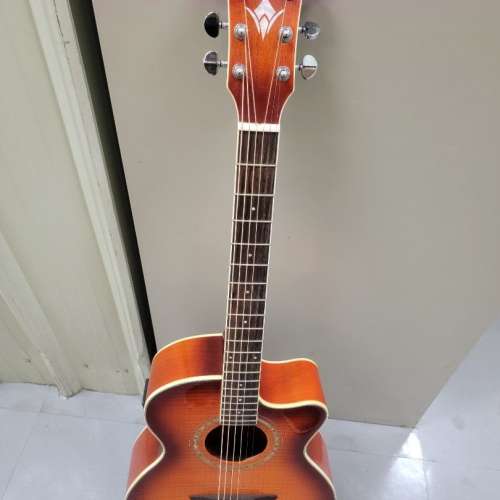 Washburn EA15 ITB Mini Jumbo Acoustic Electric Guitar Flame Maple