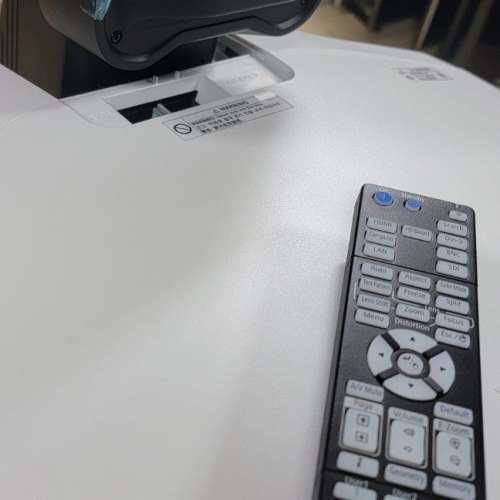 epson elplx01 & EB-G7500U