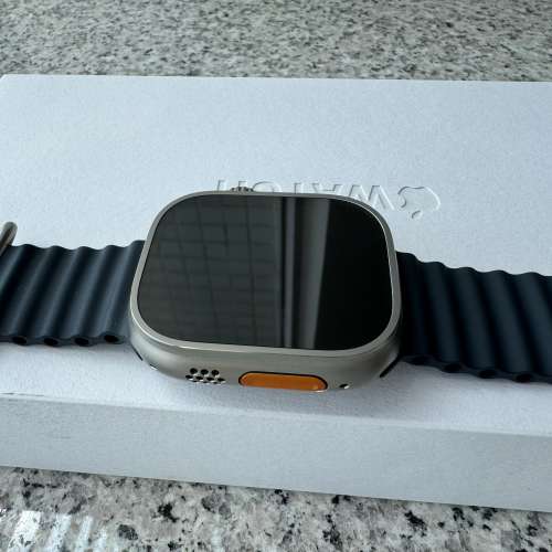 Apple Watch Ultra 2️⃣  少戴，藍色海洋錶帶➕配件未用過