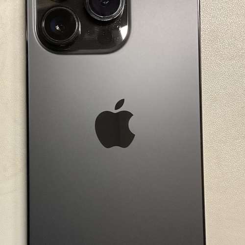有保養到25年 iPhone 14 pro 黑色 512gb