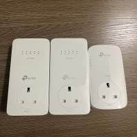 TP-LINK AV1300 Gigabit Passthrough Powerline AC WiFi Kit WPA8630P.