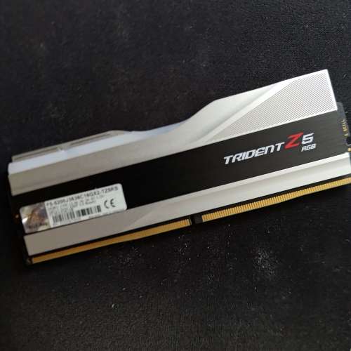 Trident Z5 DDR5 16GB×2 5200Mhz