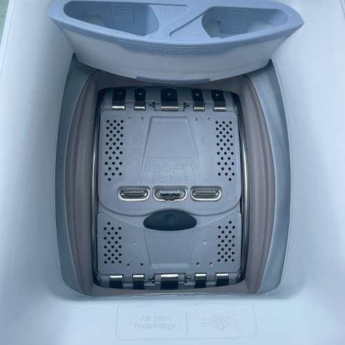 【陳列機】【揭頂式】【一年原廠保養】金章 ZANUSSI ZWY61024SI 6KG上置式洗衣乾衣機