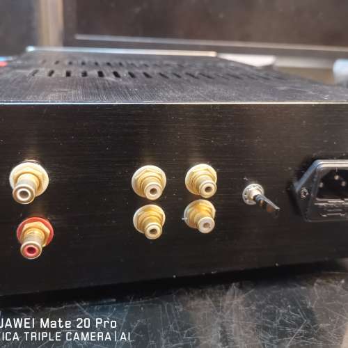 香港師傅三膽前級，採用三支6922戓6DJ8真空管